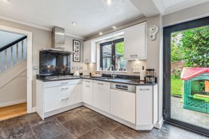 Kitchen- click for photo gallery